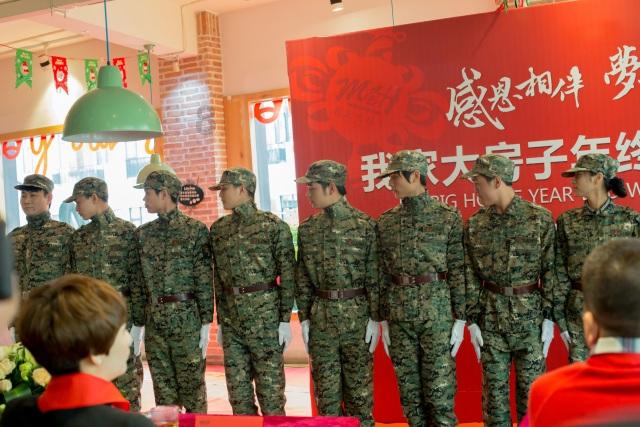 微盘走红!4.3万亿基金“爱股”浮出水面